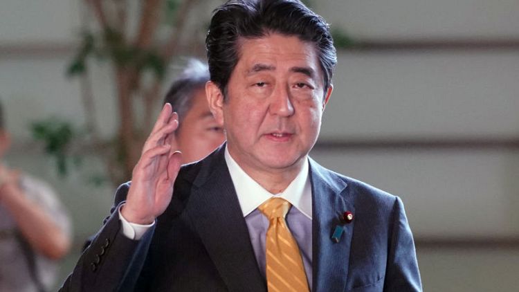 Japan PM Abe to visit Darwin in first since World War II - media