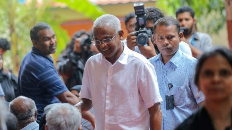 Maldives/présidentielle: le candidat de l'opposition revendique la victoire