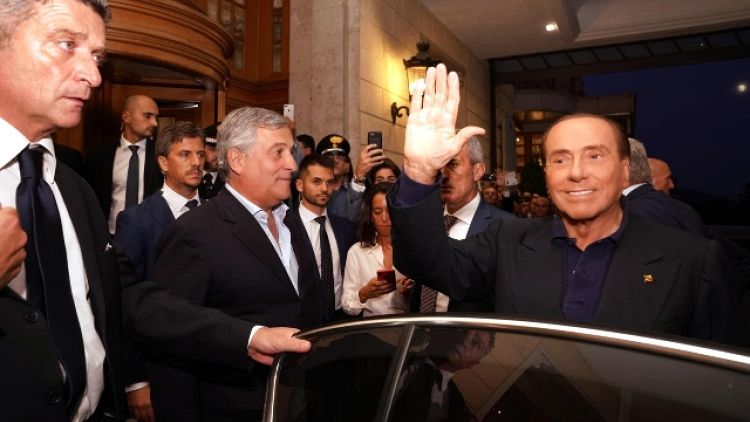 Berlusconi, M5s peggiore di sinistra