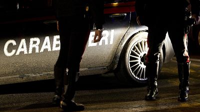 Tenta rapina in villa, bloccato 18enne