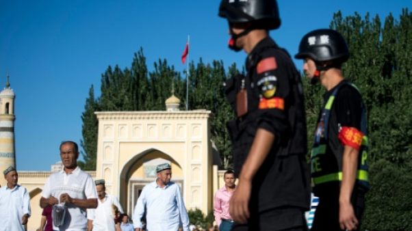 Amnesty demande à Pékin de reconnaître qu'il interne les musulmans Amnesty demande à Pékin de reconnaître qu'il interne les musulmans