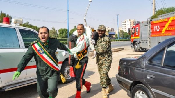 Attentat d'Ahvaz: accusations iraniennes et revendications multiples Attentat d'Ahvaz: accusations iraniennes et revendications multiples
