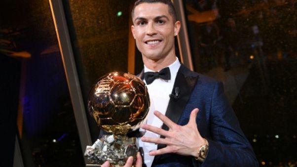 Ballon d'or: trophée le 3 décembre, création de prix féminin et jeune Ballon d'or: trophée le 3 décembre, création de prix féminin et jeune