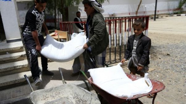 Yémen: 3 corridors humanitaires doivent être ouverts entre Hodeida et Sanaa Yémen: 3 corridors humanitaires doivent être ouverts entre Hodeida et Sanaa