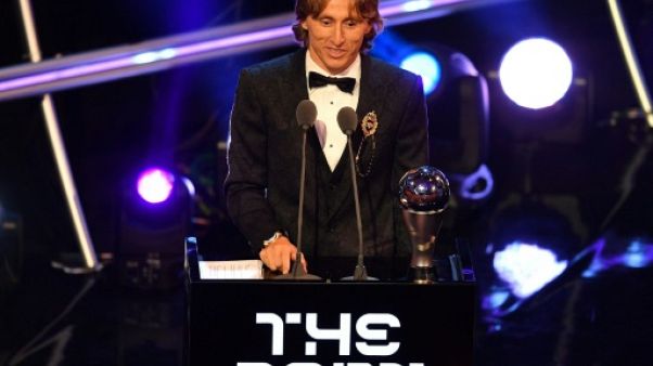 Trophées Fifa: Modric met fin au règne de Ronaldo et Messi Trophées Fifa: Modric met fin au règne de Ronaldo et Messi