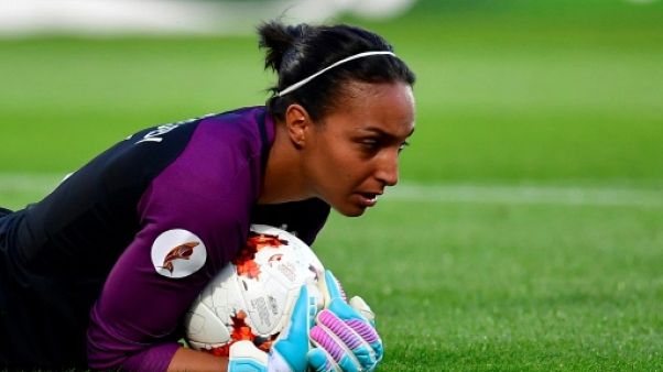 Mondial Dames: Bouhaddi sera la gardienne titulaire avec les Bleues "sauf pépin" Mondial Dames: Bouhaddi sera la gardienne titulaire avec les Bleues "sauf pépin"