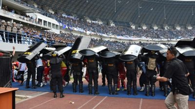 Le championnat indonésien suspendu après l'agression mortelle d'un supporter