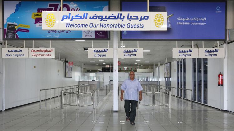 Tripoli airport reopens after closure due to clashes