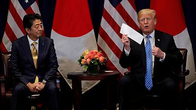 ترامب: رئيس وزراء اليابان وافق على بدء مباحثات بشأن اتفاق للتجارة الحرة