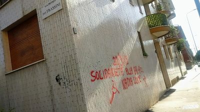 Terrorismo: scritta che inneggia a Lioce Terrorismo: scritta che inneggia a Lioce
