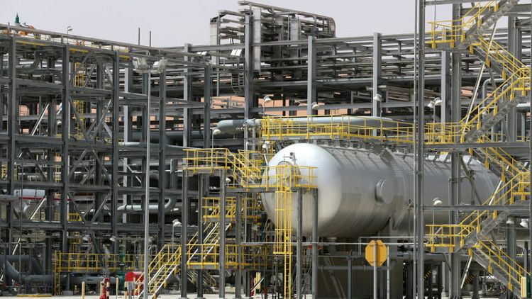 Saudi Arabia in short-term oil fix, fears extra U.S. supply next year