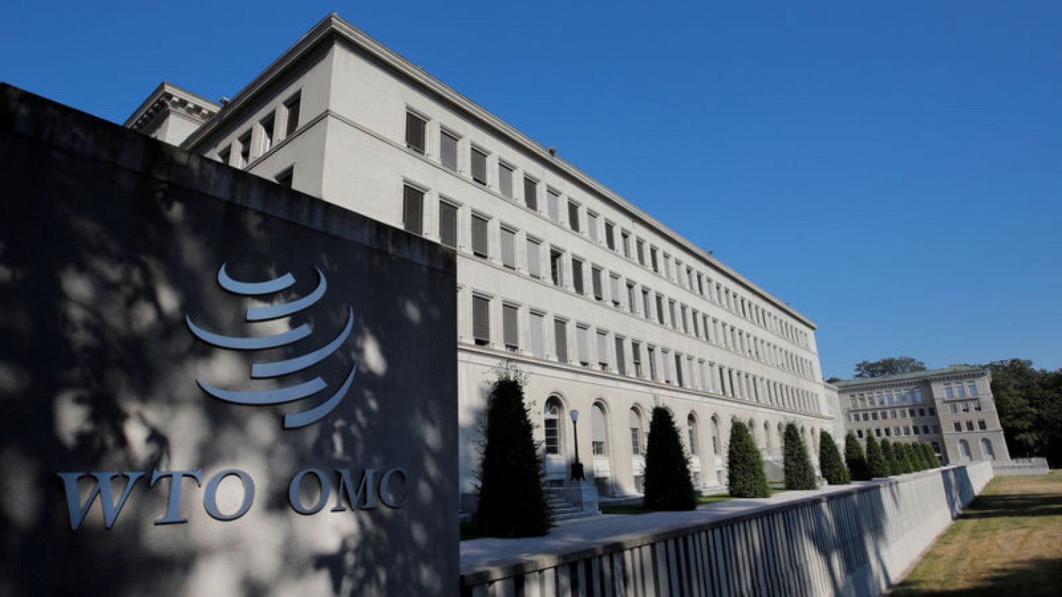 WTO cuts world merchandise trade forecasts for 2018 and 2019