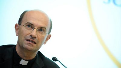 Papa nomina mons. Russo segretario Cei
