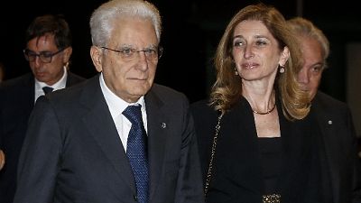 Mattarella firma dl per Genova