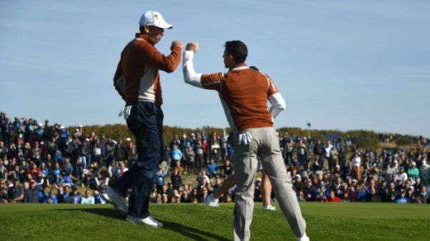 Ryder Cup: l'Europe maintient le cap, Woods en souffrance Ryder Cup: l'Europe maintient le cap, Woods en souffrance
