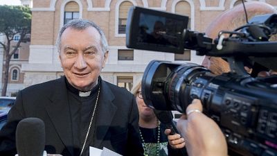 Card. Parolin, interrogarsi sul celibato Card. Parolin, interrogarsi sul celibato