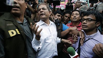 Bangladesh's opposition group says 'strongly' wants to contest elections