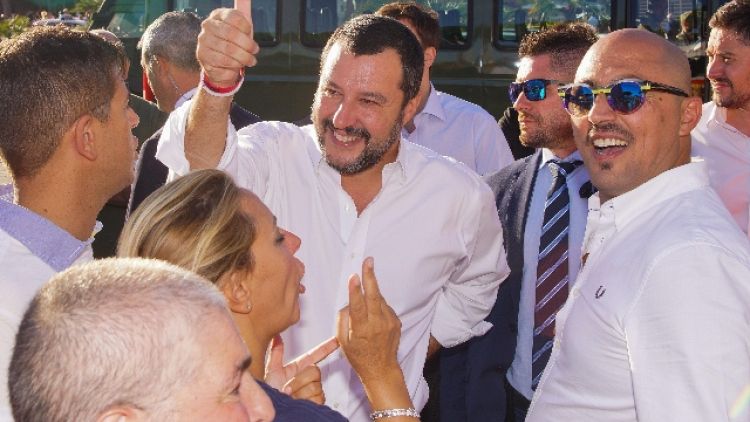 Migranti:Salvini,decreto verso Quirinale