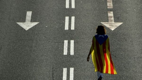 Un an après, les indépendantistes catalans déboussolés et divisés Un an après, les indépendantistes catalans déboussolés et divisés