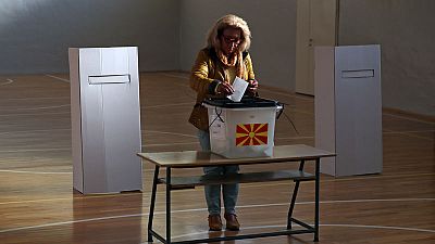 سكان مقدونيا يصوتون على تغيير اسم البلاد