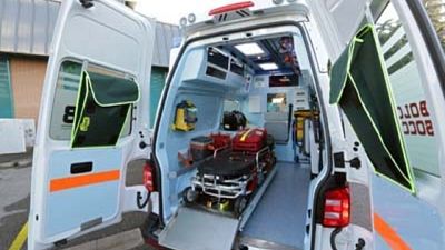 Malore a scuola, 15enne soccorso da prof Malore a scuola, 15enne soccorso da prof