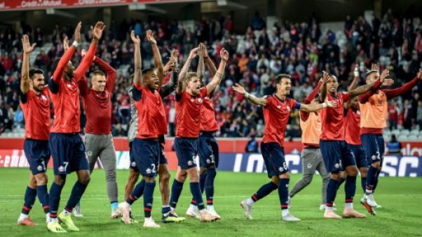 Ligue 1: Lille surclasse l'OM et s'empare de la deuxième place Ligue 1: Lille surclasse l'OM et s'empare de la deuxième place