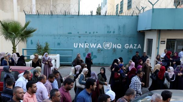 الأونروا تسحب بعض موظفيها الدوليين من قطاع غزة خوفا على سلامتهم الأونروا تسحب بعض موظفيها الدوليين من قطاع غزة خوفا على سلامتهم