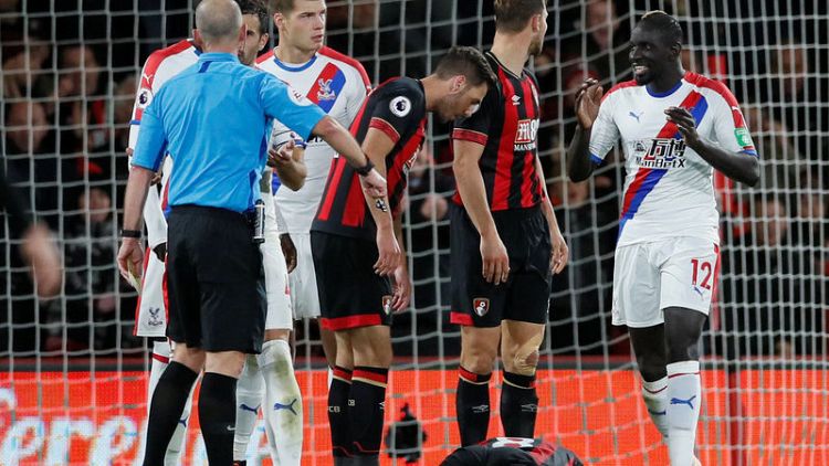 Late Stanislas penalty gives Bournemouth win over Palace