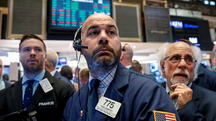 Global stocks dip amid Italy angst, but tech lifts Dow
