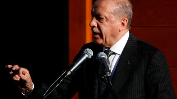 أردوغان: الميزانية الجديدة ستحمي تركيا من "مثلث شر" اقتصادي أردوغان: الميزانية الجديدة ستحمي تركيا من "مثلث شر" اقتصادي