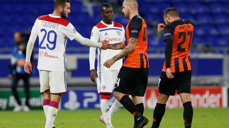 Lyon rebound from two down behind closed doors to earn draw