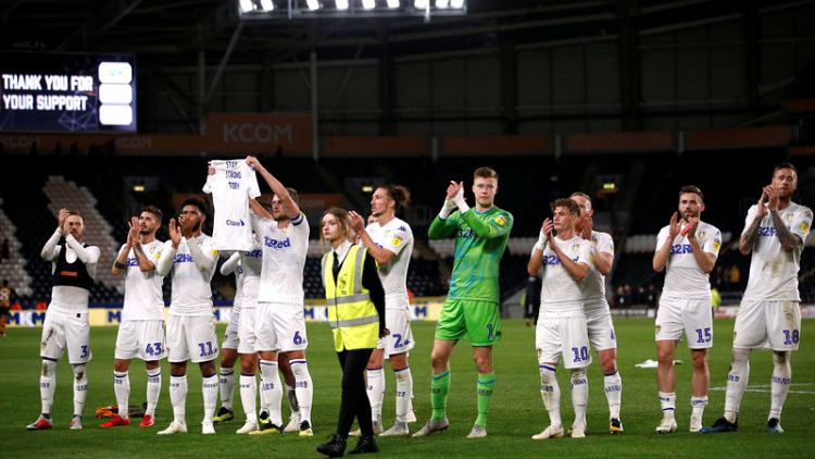 Leeds go back to top of English Championship