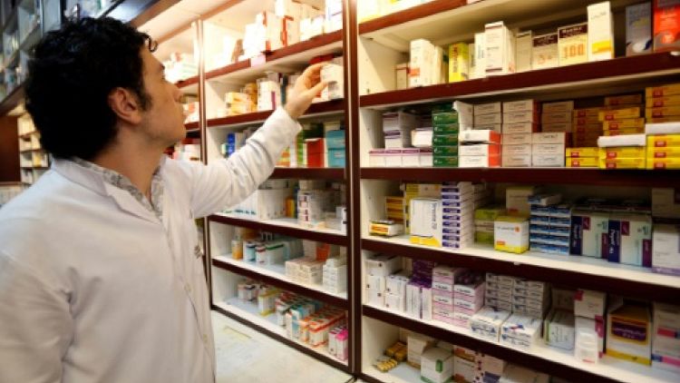 Un pharmacien iranien le 11 septembre 2018 à Téhéran