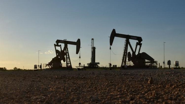 مخزونات النفط الخام الأمريكية ترتفع بمقدار 8 ملايين برميل