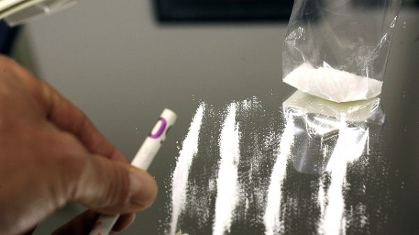 Estorsioni e droga, in corso 25 arresti Estorsioni e droga, in corso 25 arresti