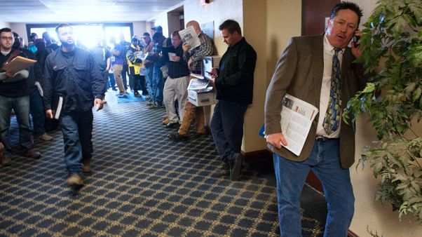 Strong U.S. job growth expected in September; wages seen rising Strong U.S. job growth expected in September; wages seen rising