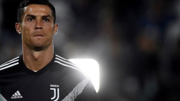 تراجع حاد في أسهم يوفنتوس بسبب المزاعم ضد رونالدو تراجع حاد في أسهم يوفنتوس بسبب المزاعم ضد رونالدو