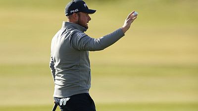 Golf - Hatton keeps in contention for Dunhill Links hat-trick