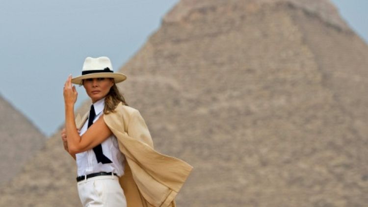 Melania Trump boucle sa tournée africaine en Egypte
