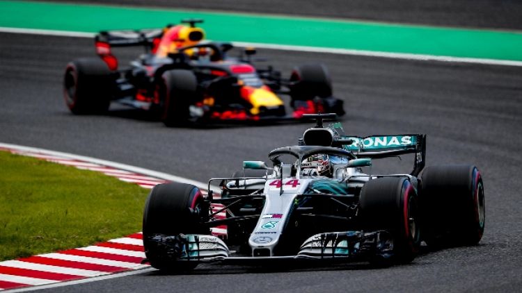 F1: Giappone, Hamilton in testa