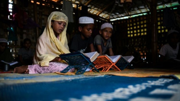 Les madrassas, lieu de paix et de prière pour les enfants rohingyas
