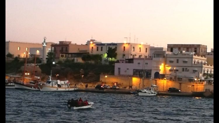 Due mini sbarchi migranti a Lampedusa
