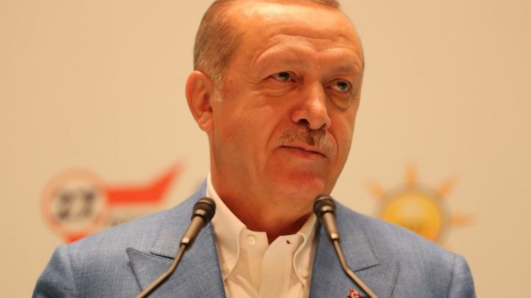 أردوغان يقول إنه يتابع قضية خاشقجي بنفسه