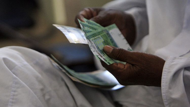 مصرفيون: السودان يبقي سعر الصرف اليومي عند 47.5 جنيه للدولار