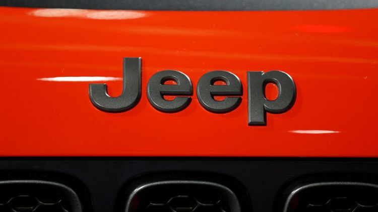 Fiat Chrysler prepares to produce plug-in hybrid Jeep Renegade