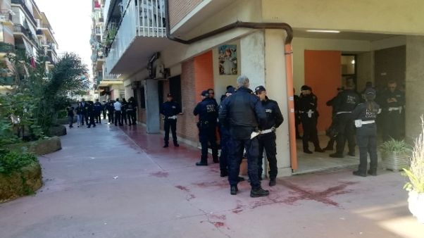 Sgomberata un'altra casa del clan Spada Sgomberata un'altra casa del clan Spada