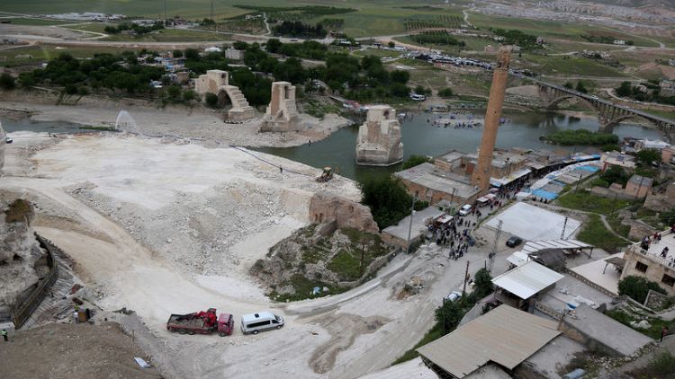 مخاوف من تشريد المئات بسبب سد لتوليد الكهرباء في تركيا