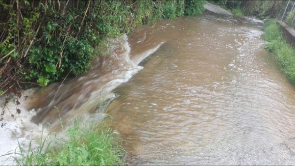 Maltempo: 4 persone soccorse in Sardegna Maltempo: 4 persone soccorse in Sardegna
