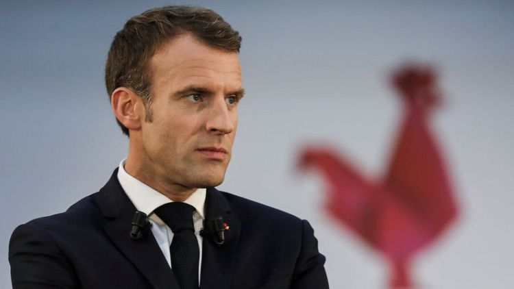 Macron will not reshuffle French cabinet before Armenia return - Elysee