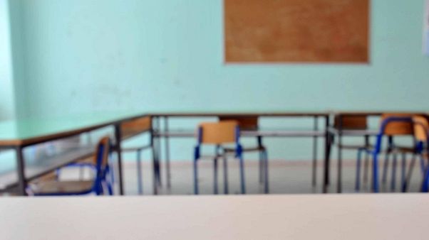 Vandalismi a scuola, minori denunciati Vandalismi a scuola, minori denunciati